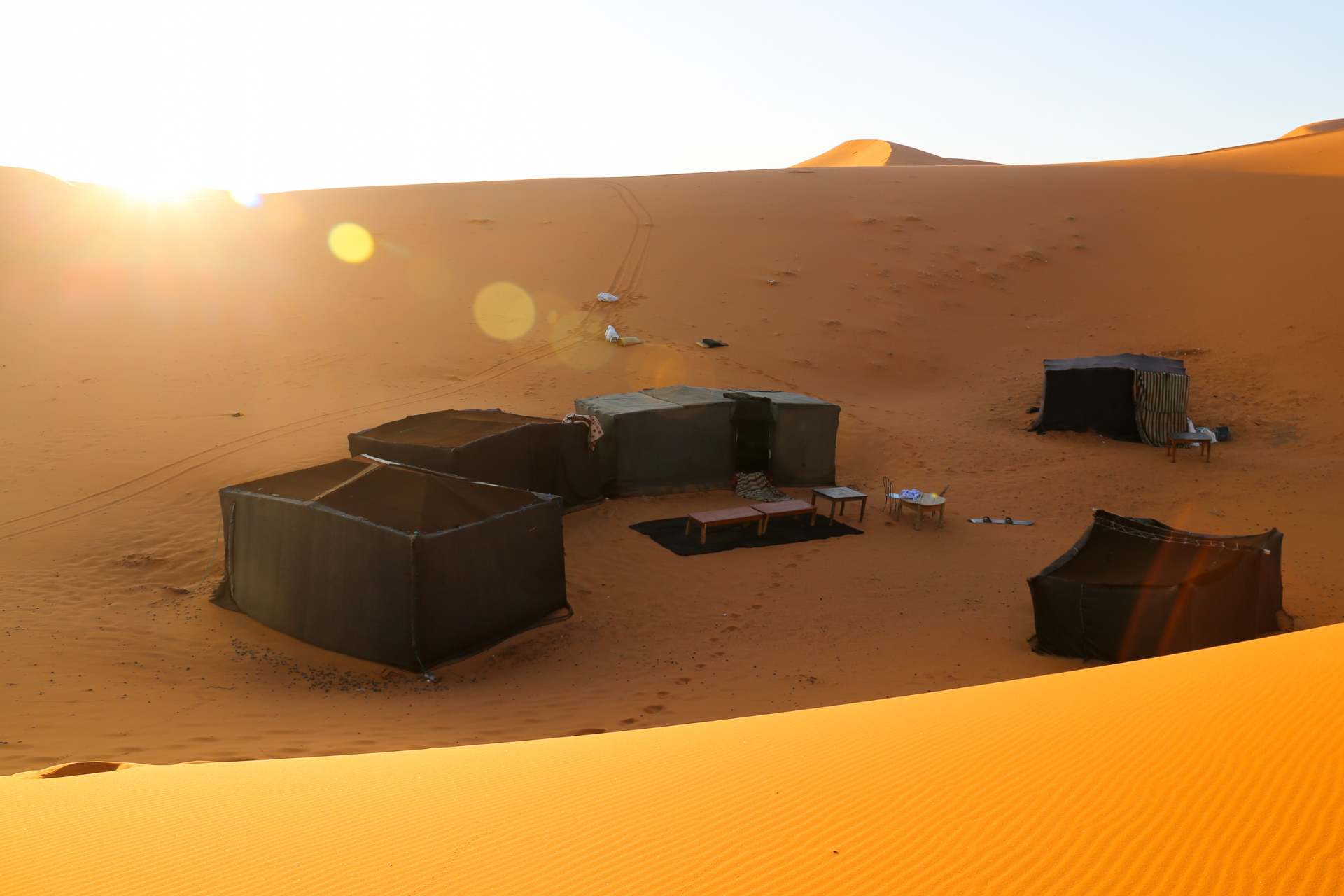 Spend The Night In The Sahara Desert